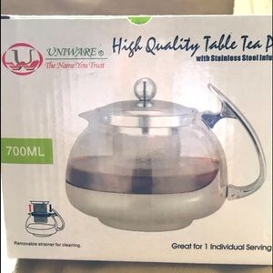 Brand new TEA POT
